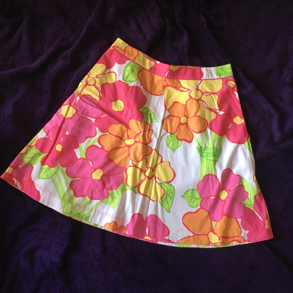 EUC Lilly Pulitzer floral skirt size 8